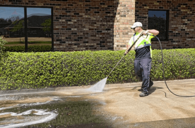 commercial concrete cleaning in grand prairie